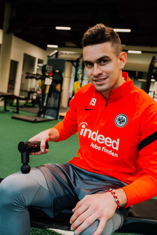 Eintracht Frankfurt_Fascia Gun