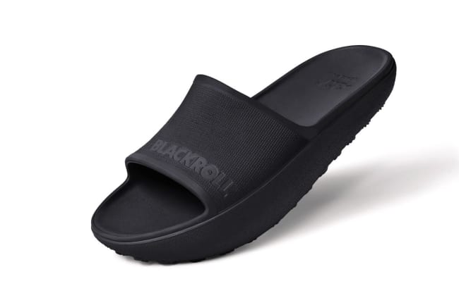BLACK / S (38,5 - 40)