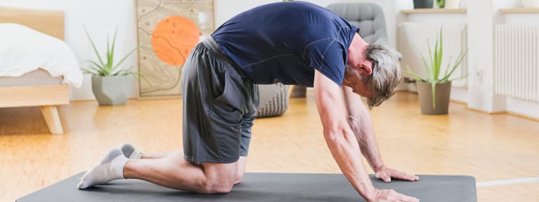 09 Nackenschmerzen Cat Cow Blackroll 01400