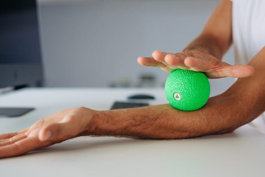 Produktindividualisierung ball Logobeispiel