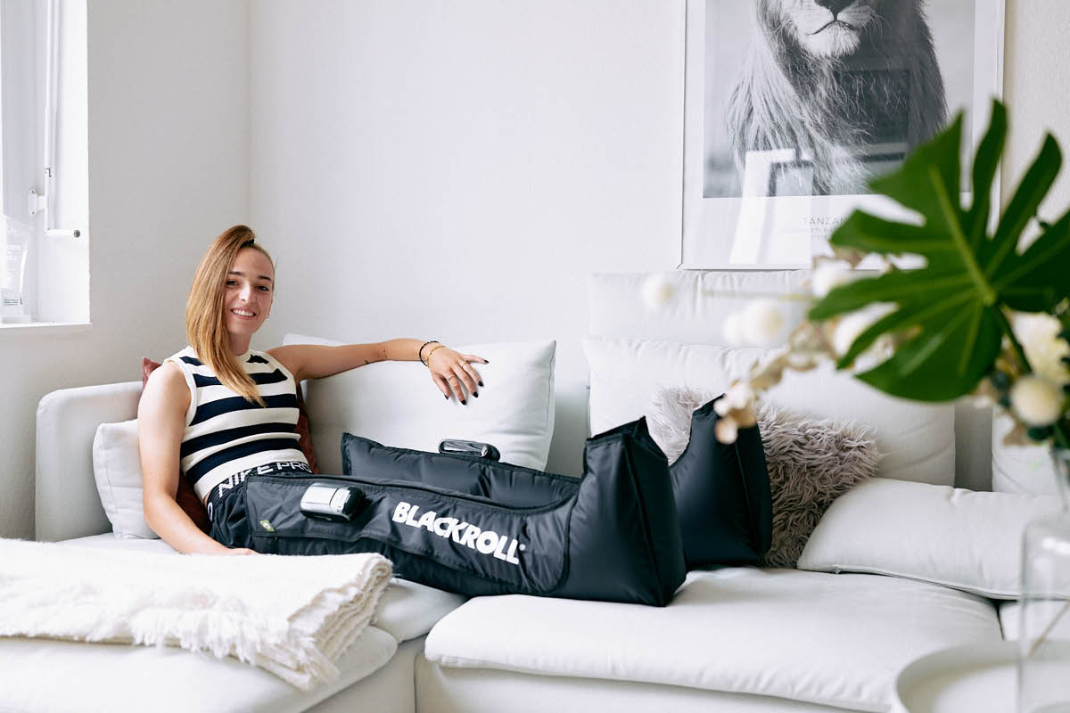 BLACKROLL COMPRESSION BOOTS