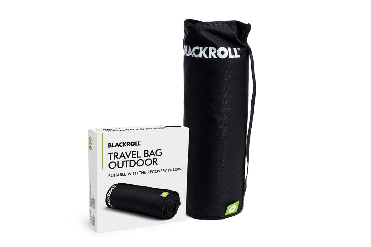 BLACKROLL® TRAVEL BAG OUTDOOR mit verstautem RECOVERY PILLOW Original