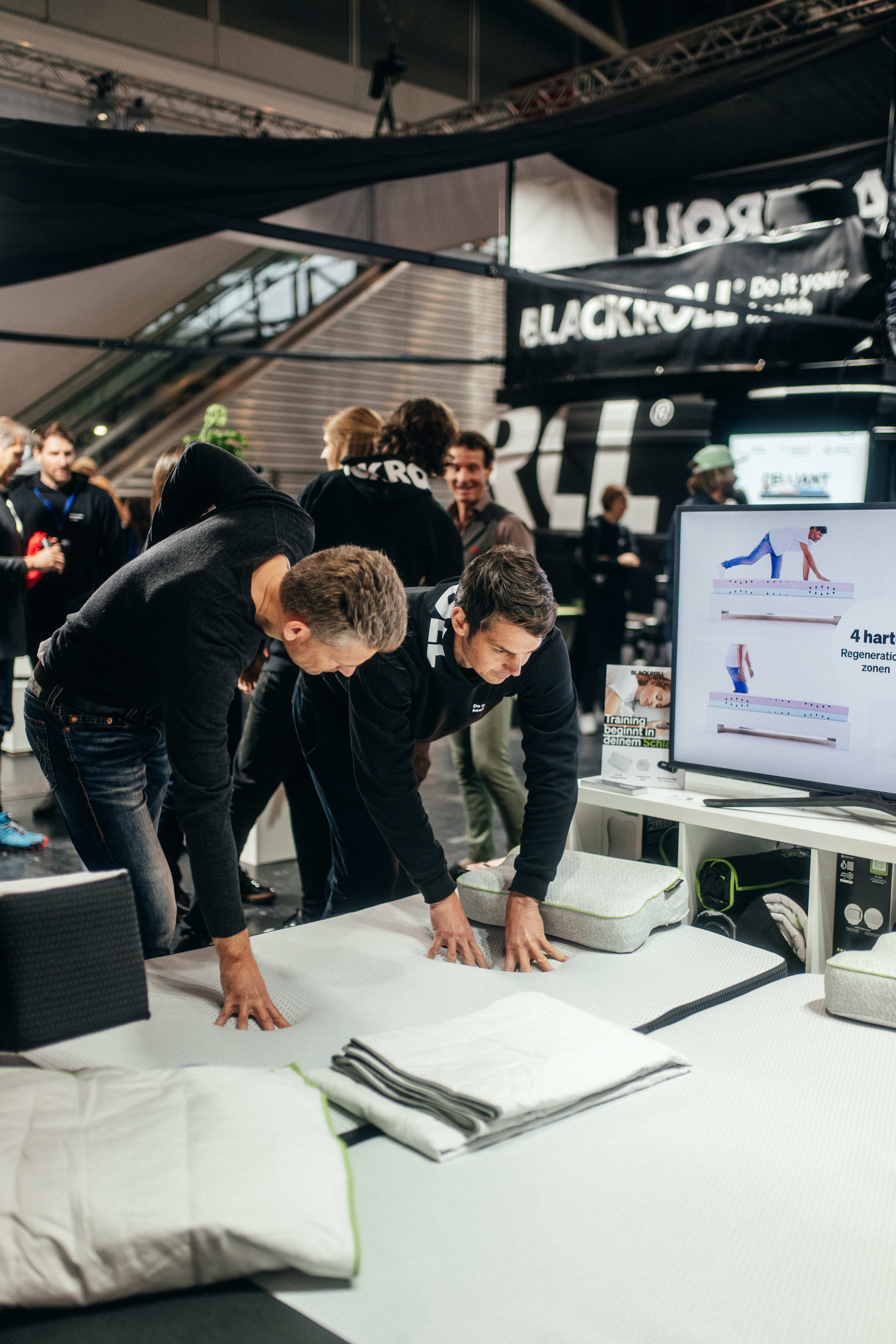 04 Blackroll ISPO 2022 11 c fabianstoffers 9504