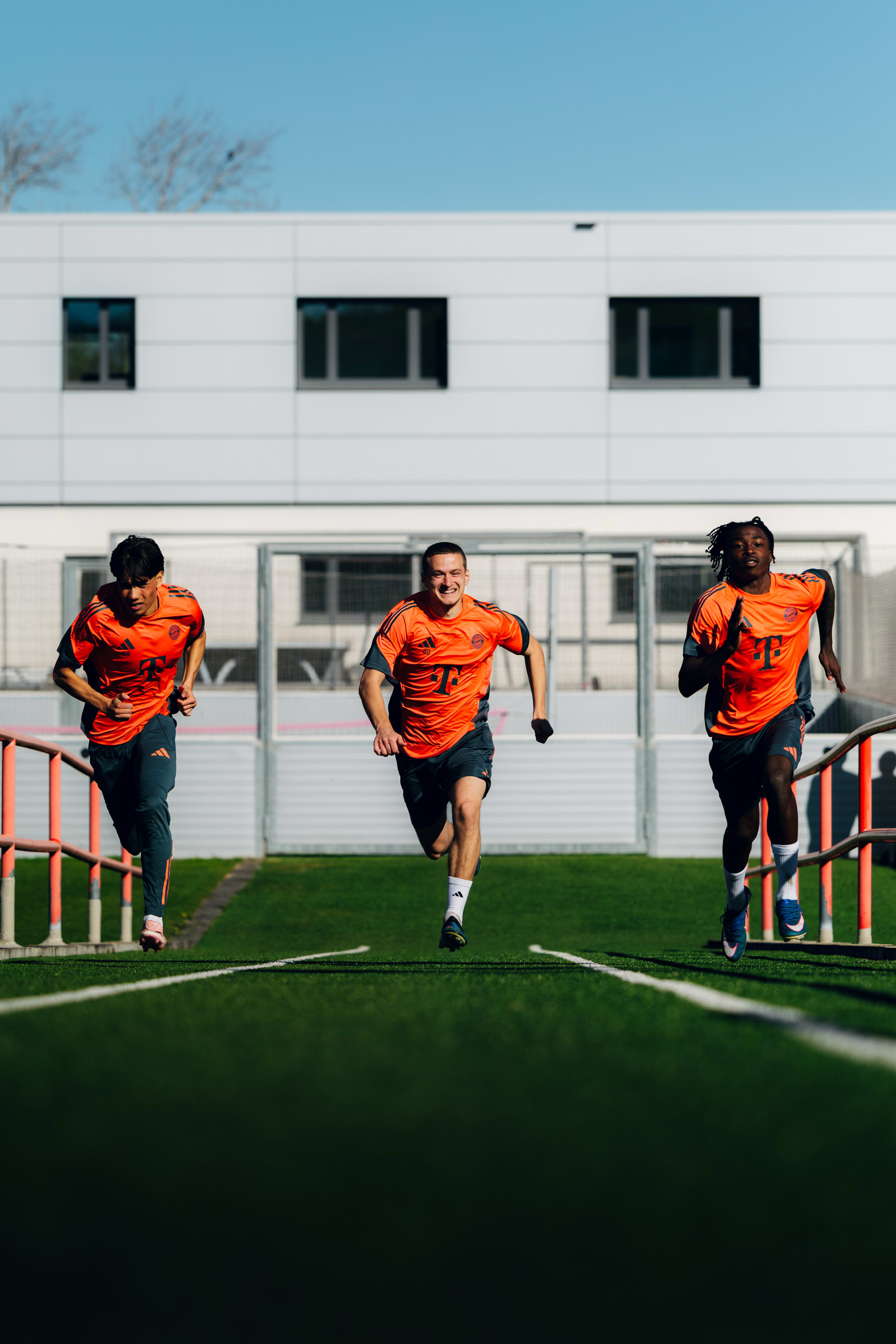 260427 JJANK BLACKROLL FC Bayern Campus 6559