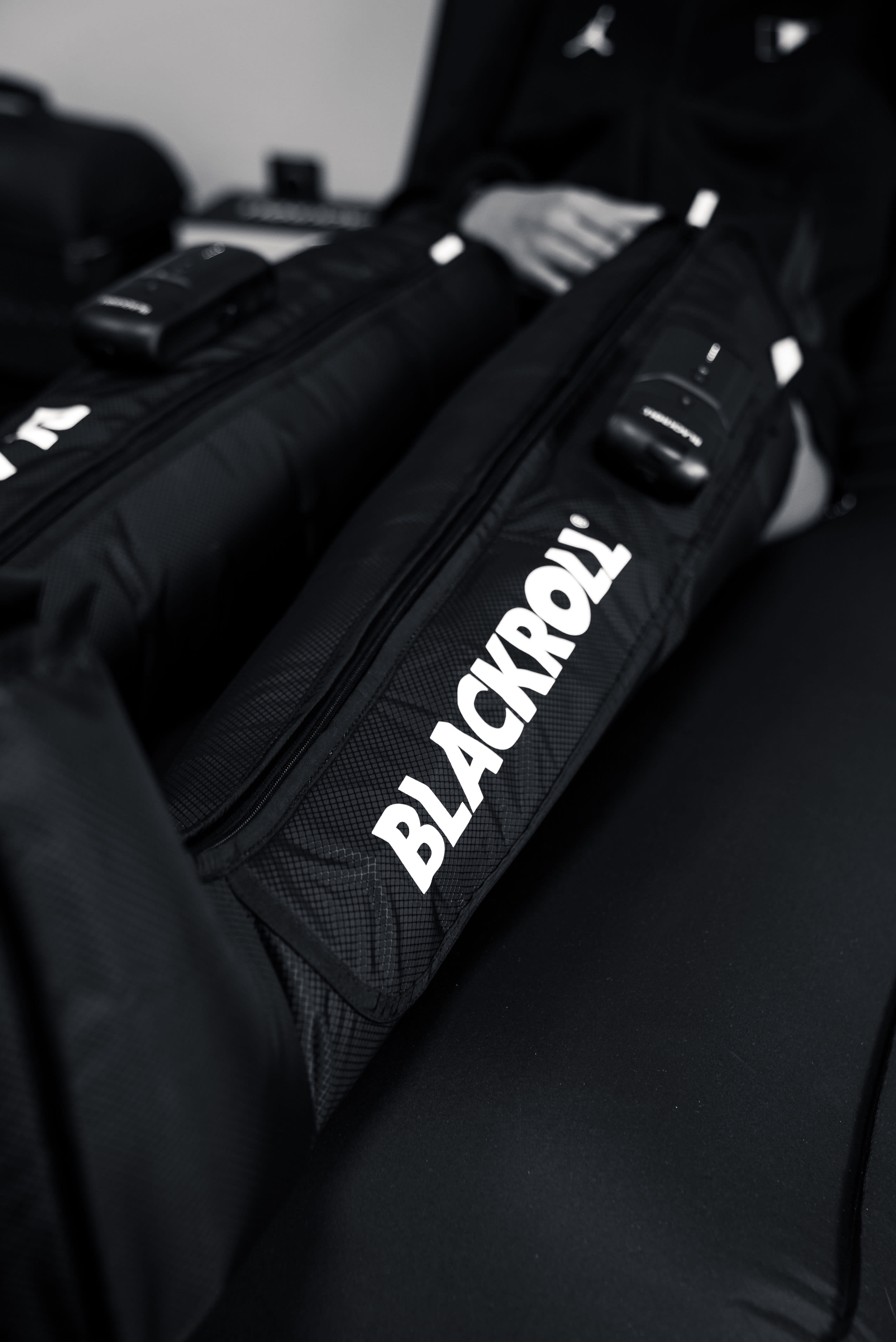 BLACKROLL 02