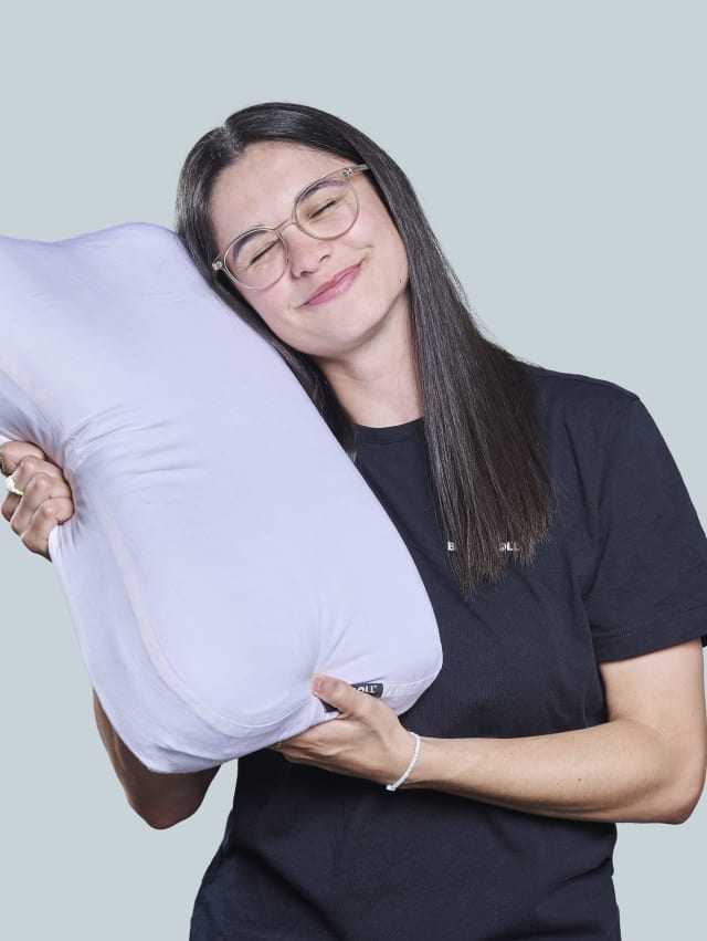 Laura Strosack mit Produkt