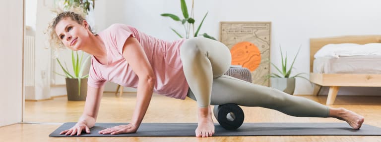 07 Lauferknie Oberschenkel Aussenseite Blackroll 04728