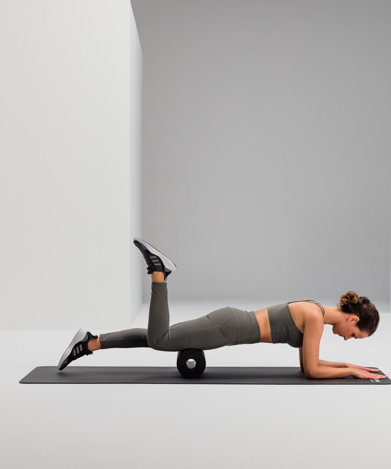 2 Y2 A4979 standardfoamroller