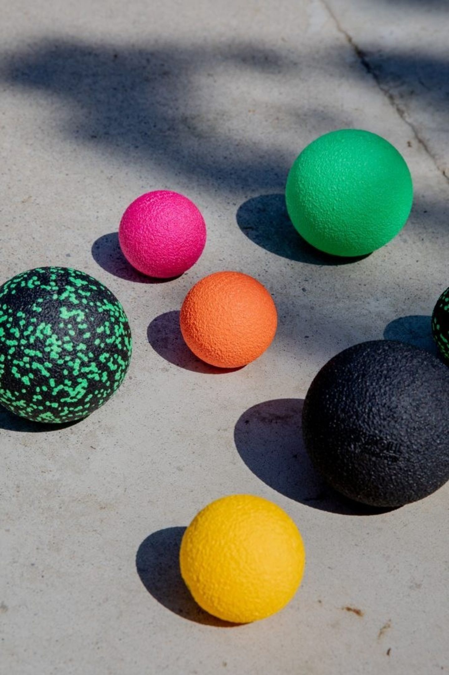 BLACKROLL BALL