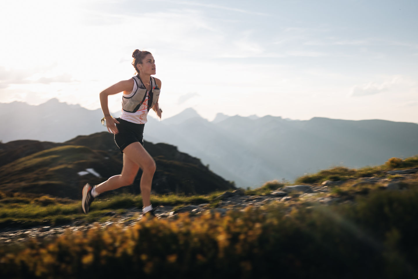 Kimi Schreiber x BLACKROLL Trailrunning berge