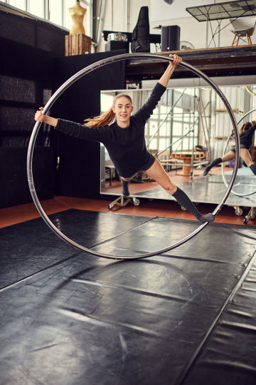 085 D23 F5 1531 4 BBE 9 F03 2 FC8 A142 A12 E