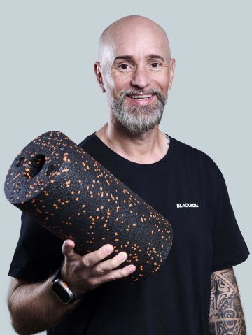 Andre Lauinger mit Produkt