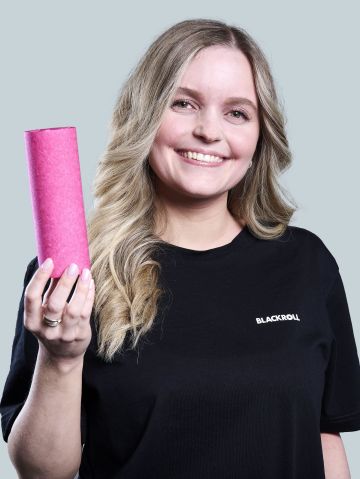 Vivian Feiler mit Produkt