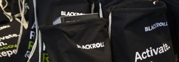 https://storage.googleapis.com/oneworld-prod/assets/Blackroll_Berlin_Starterkit.jpg?v=1727773807