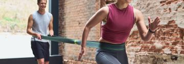 https://storage.googleapis.com/oneworld-prod/assets/Workout-fitness-uebungen.jpg?v=1743767026