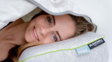 Schlafkomfort beginnt am Kopf: Kissen gegen Nackenschmerzen