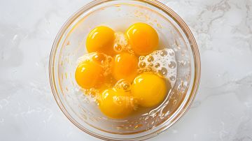 Eier in einer Glasschale