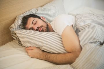 REM-Schlaf: So wichtig ist er für unsere Leistungsfähigkeit