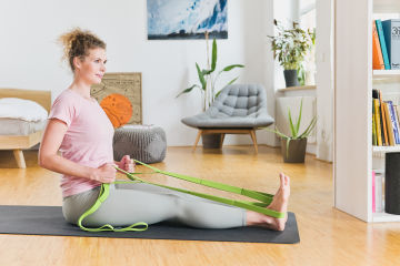 Aide pour les douleurs des vertèbres thoraciques blackroll