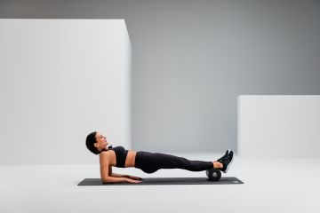 Reverse plank strengthening blackroll standard web 2 Y2 A0473 2