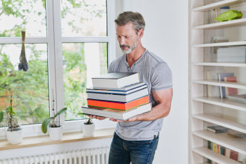 Schulterschmerzen ursachen behandlung blackroll