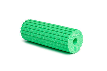 blackroll mini flow foamroller green