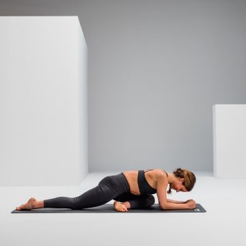 Pigeon pose recovery web 2 2 Y2 A7139