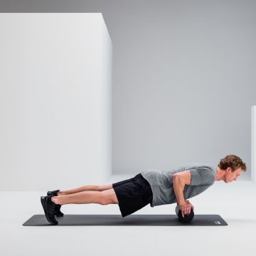 Push ups strengthening blackroll standard web 2 Y2 A8704
