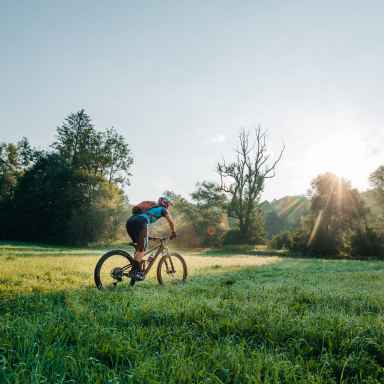 Exercise routines for cyclists