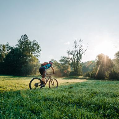 Exercise routines for cyclists